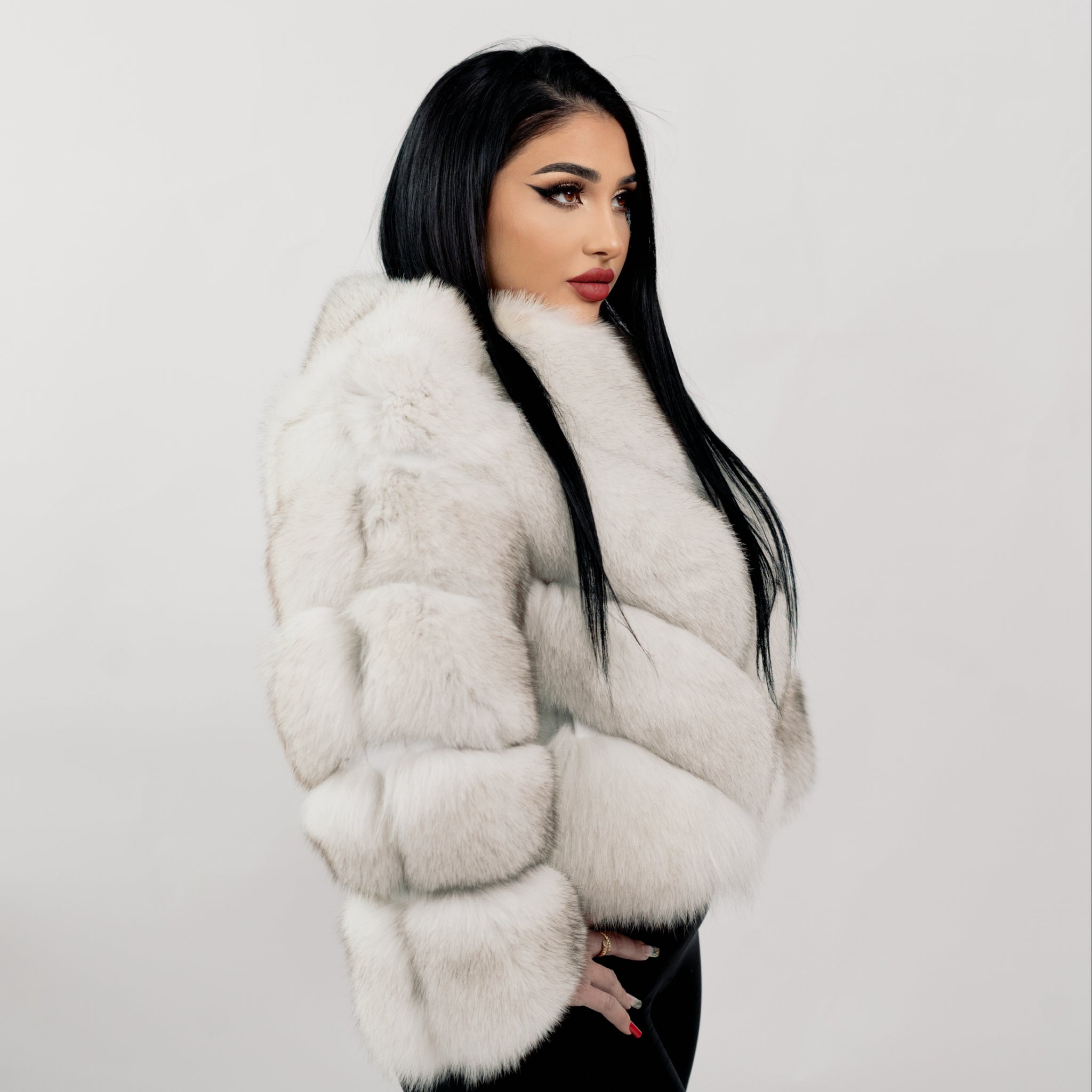 Haina de blana naturala de Vulpe Polara, Model 2 in 1